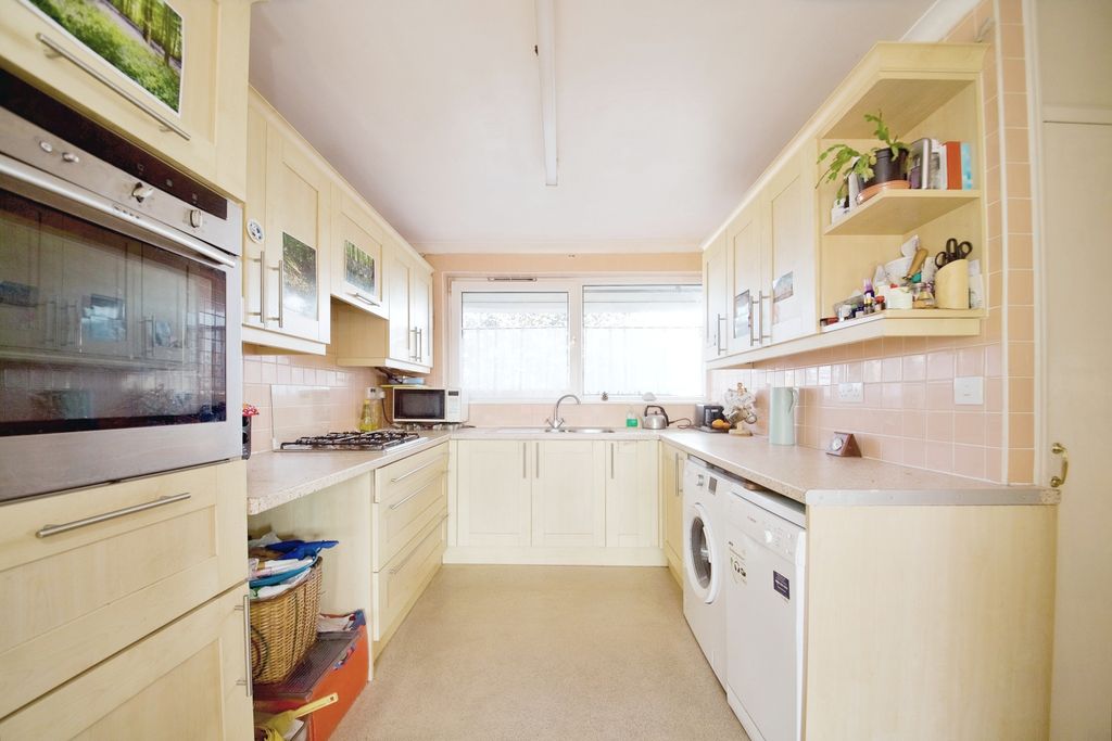 Property photo 2 of 15 Photography