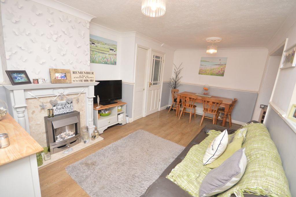 Property photo 3 of 12 Picture No. 12