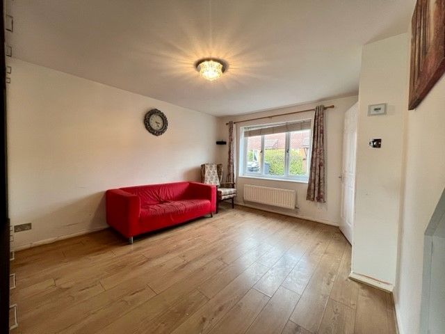 Property photo 2 of 11 2