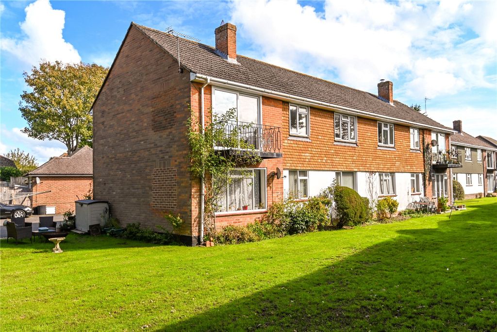 Property photo 1 of 15 Picture No. 32