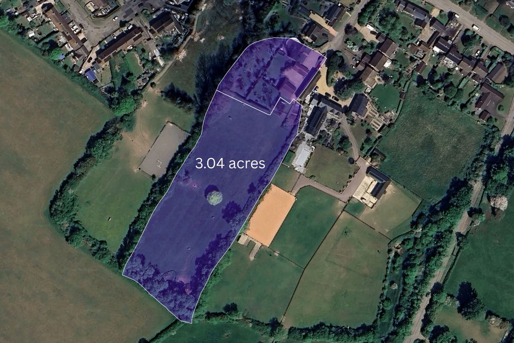 Property photo 2 of 36