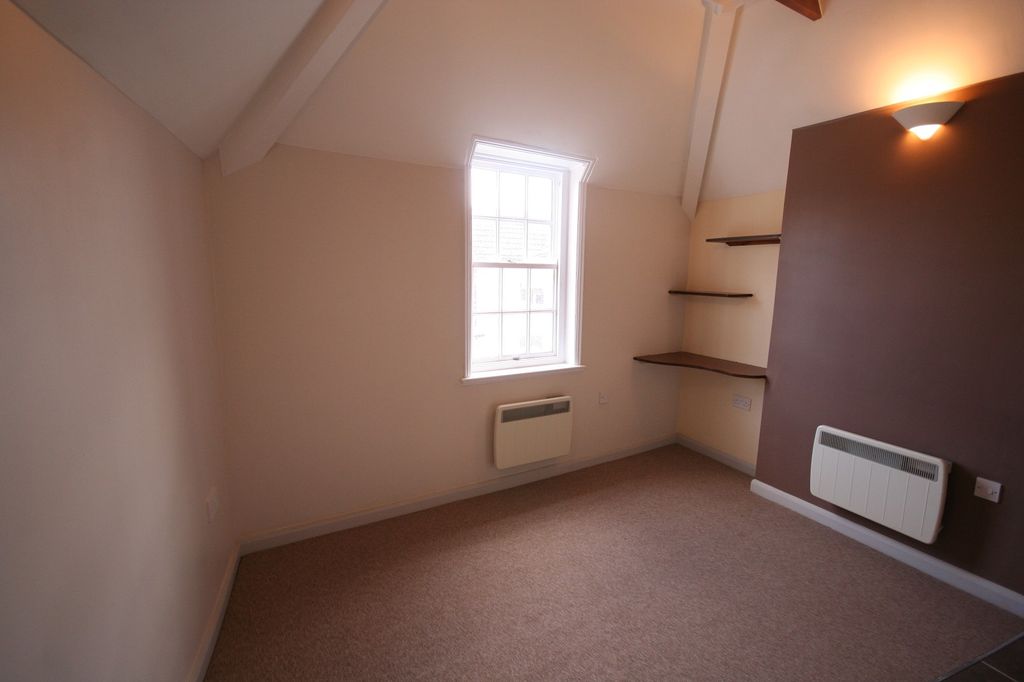 Property photo 2 of 6 Living Room - Bedroom