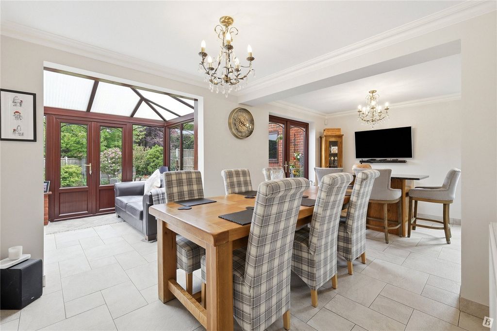 Property photo 3 of 16 Dining Room