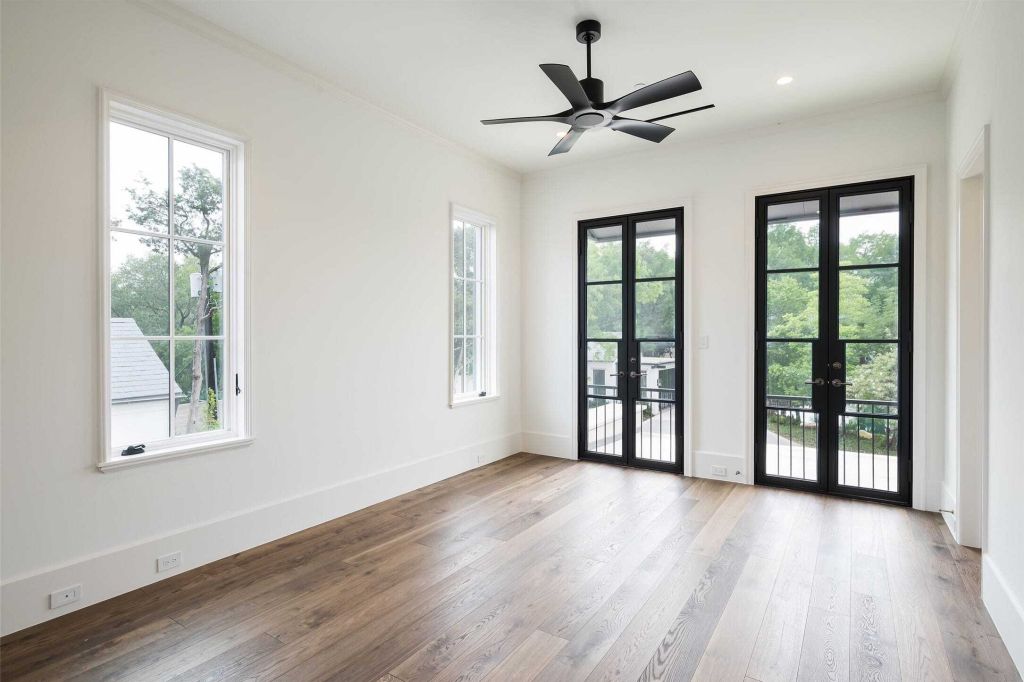 Property photo 2 of 3 <Alttext/>