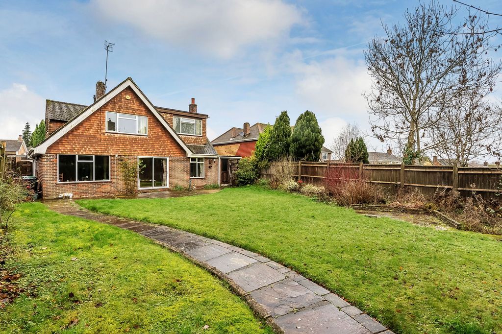 Property photo 3 of 26