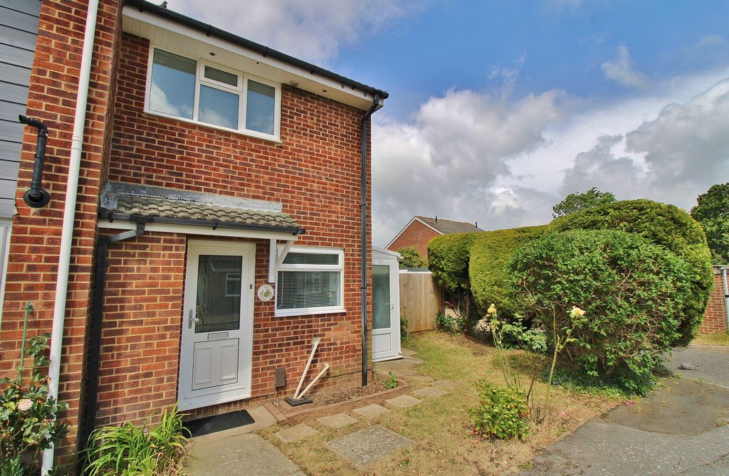 Property photo 1 of 27