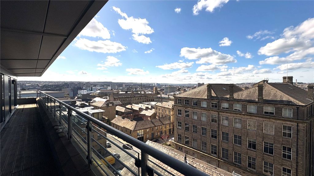 Property photo 2 of 9 Picture No. 08