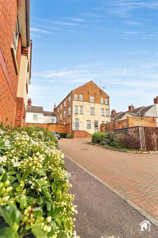 Additional image 15 of 2 bed flat for saleHooks Close, Anstey, Leicester LE7