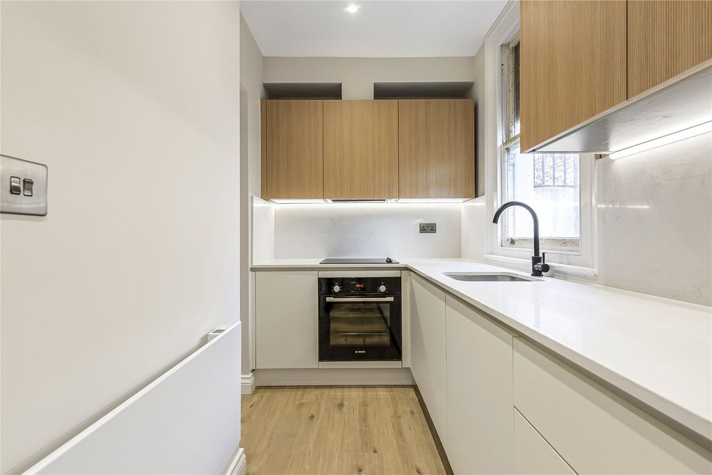 Property photo 1 of 8 Picture No. 02