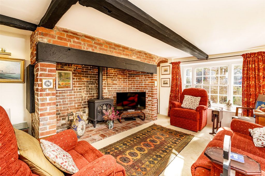 Property photo 2 of 17 Picture No. 25