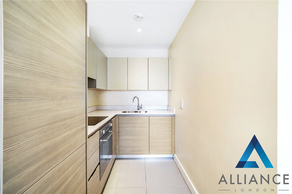 Property photo 2 of 7 Picture No. 22