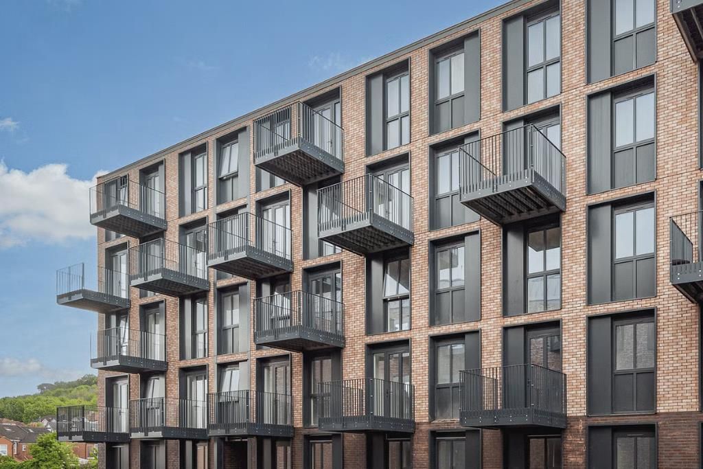 Property photo 1 of 7 Exterior