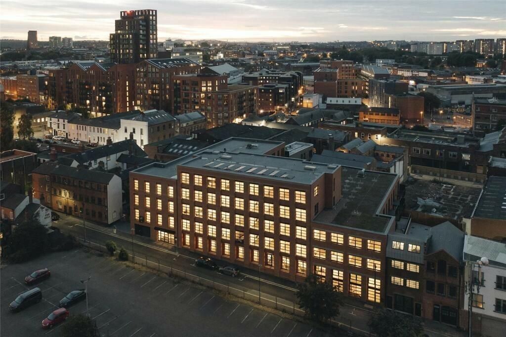 Property photo 1 of 13 42 Gunsmith House 1.Jpg