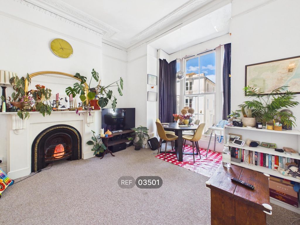 Property photo 3 of 12 Living Room