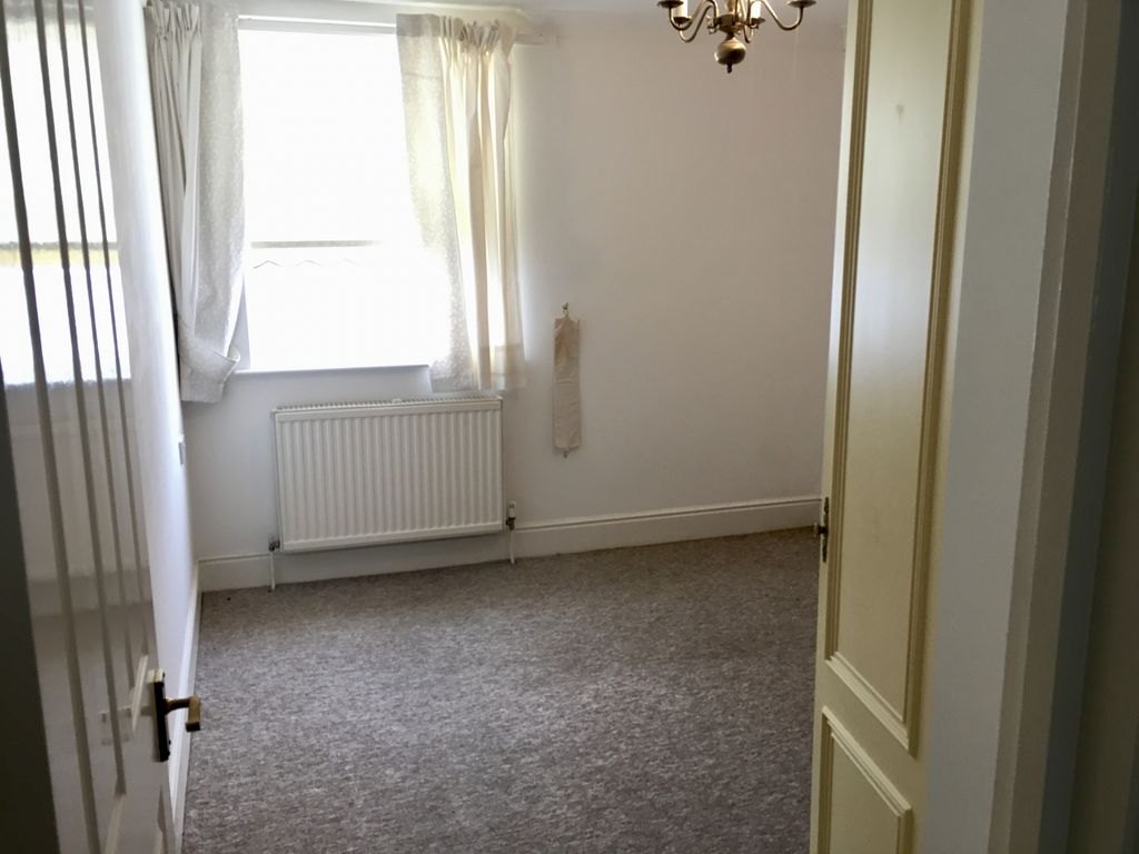 Property photo 3 of 14 Gallery