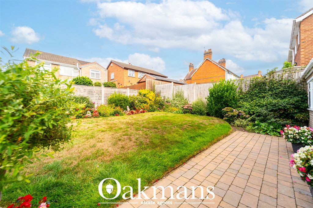 Property photo 2 of 12 Picture No. 27