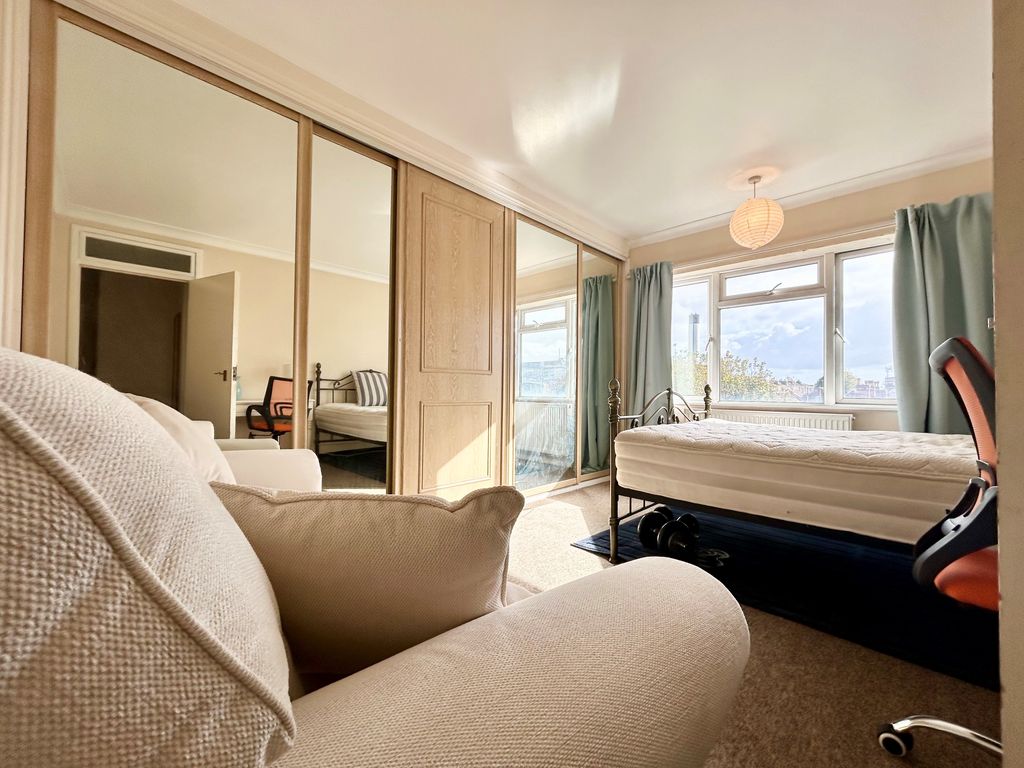 Property photo 2 of 6 View