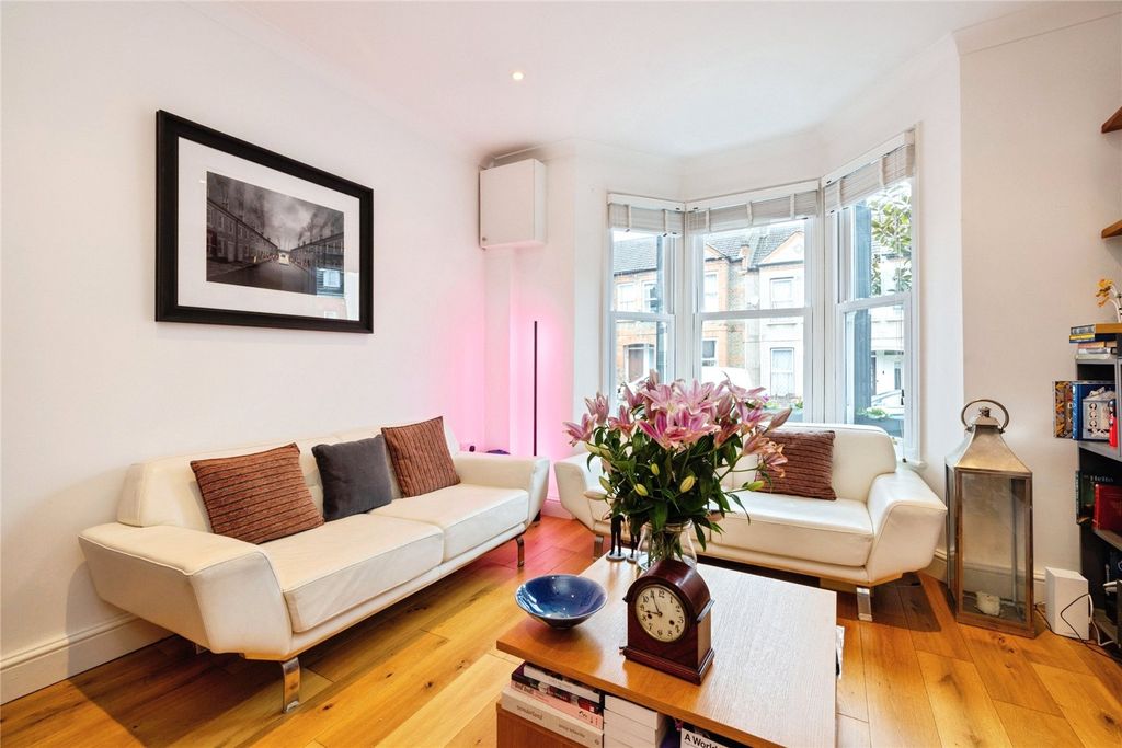 Property photo 2 of 18 Picture No. 43