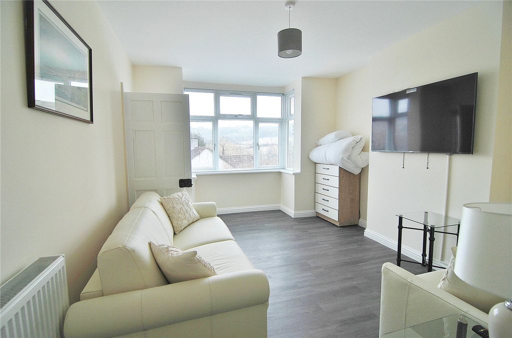 Property photo 1 of 12 Picture No. 08