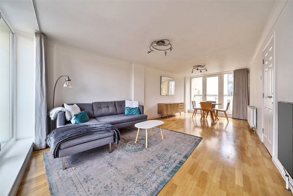 Property photo 2 of 27 Picture No. 08