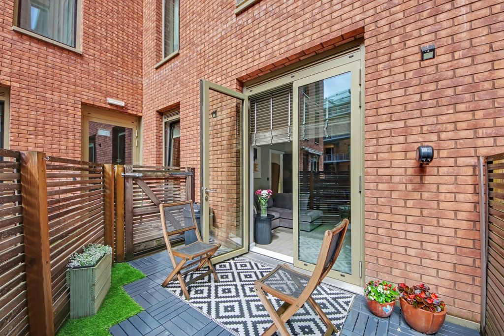 Property photo 3 of 21 Img_7632