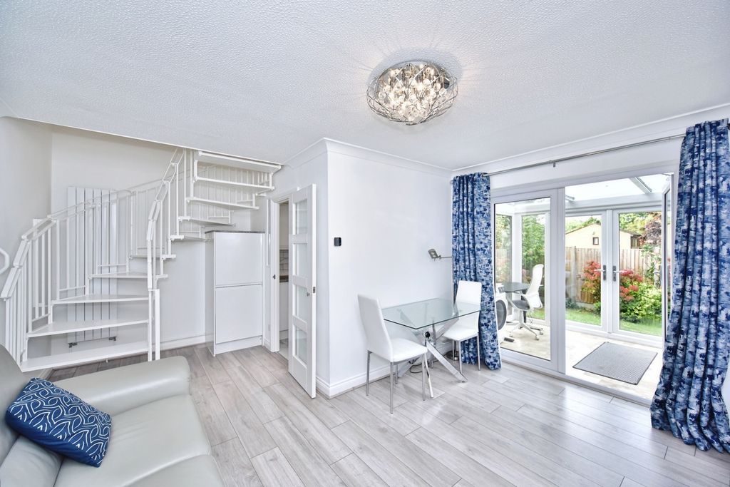 Property photo 2 of 13 Pbox-Img.Jpg