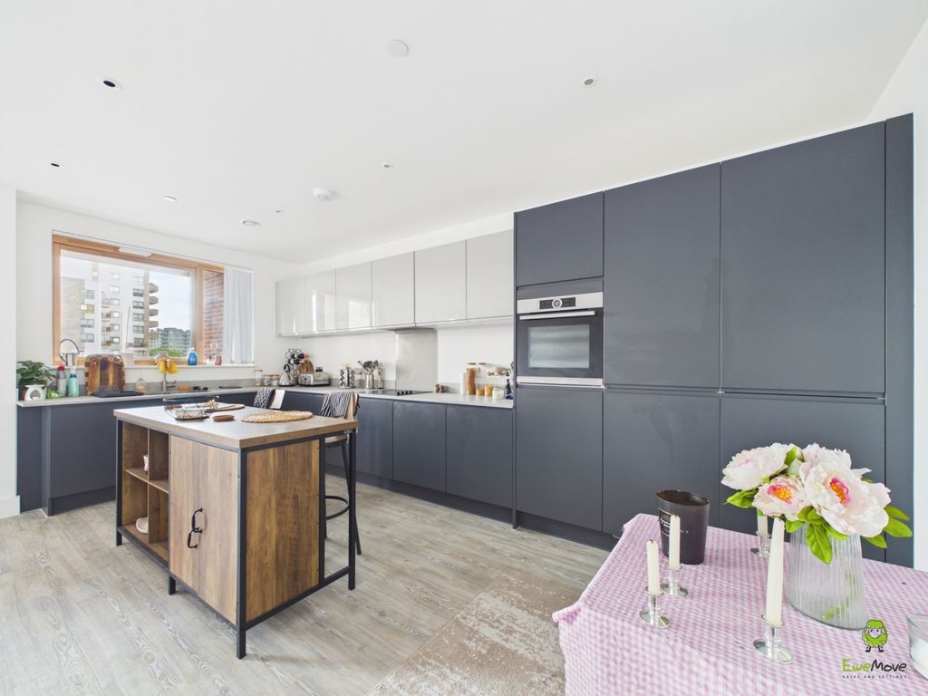 Property photo 3 of 14 Presented By Kevin At Ewemove Abbey Wood And Belve
