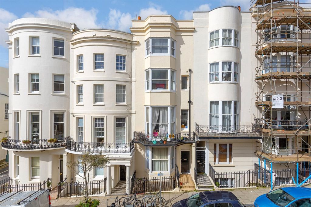 Property photo 1 of 10 Exterior