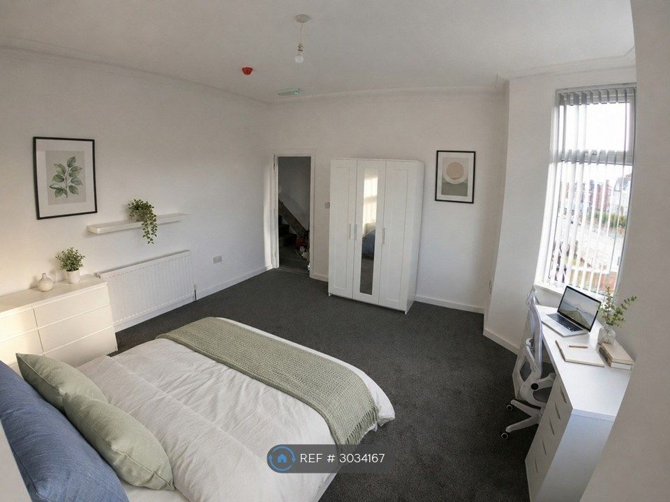 Property photo 3 of 7 Bedroom