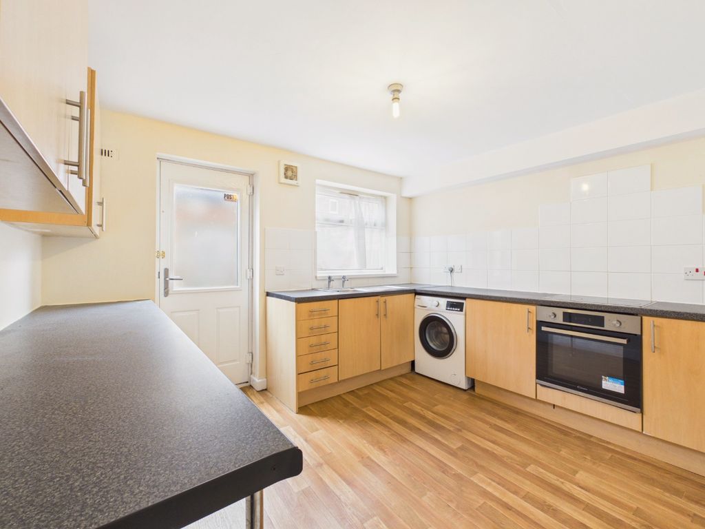 Property photo 2 of 10 3074532