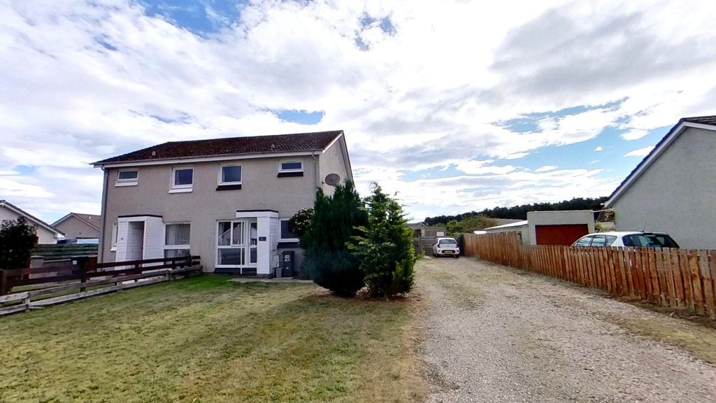 Property photo 1 of 14