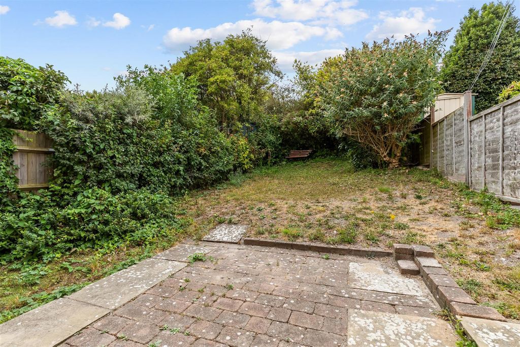 Property photo 3 of 9 Maresfield Road-7.Jpg