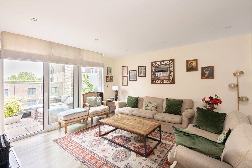 Property photo 2 of 15 Picture No. 03