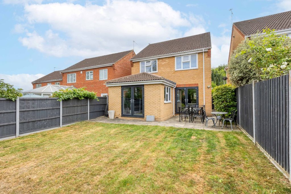 Property photo 1 of 21 Picture No. 32