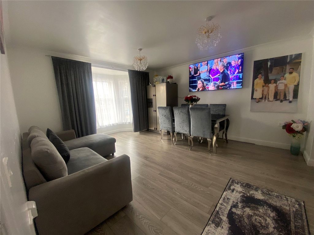 Property photo 1 of 11 Picture No. 08