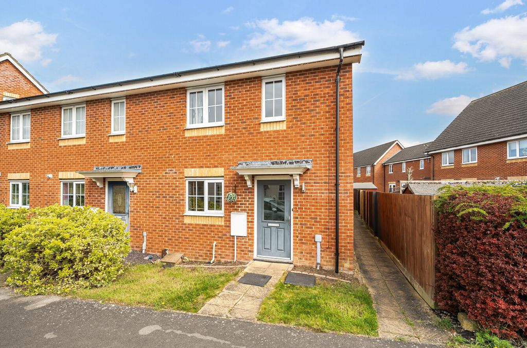 Property photo 1 of 8