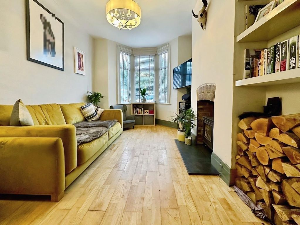 Property photo 2 of 23 E90cc7c0-Photo-2025-10-15-13-49-58.Jpg