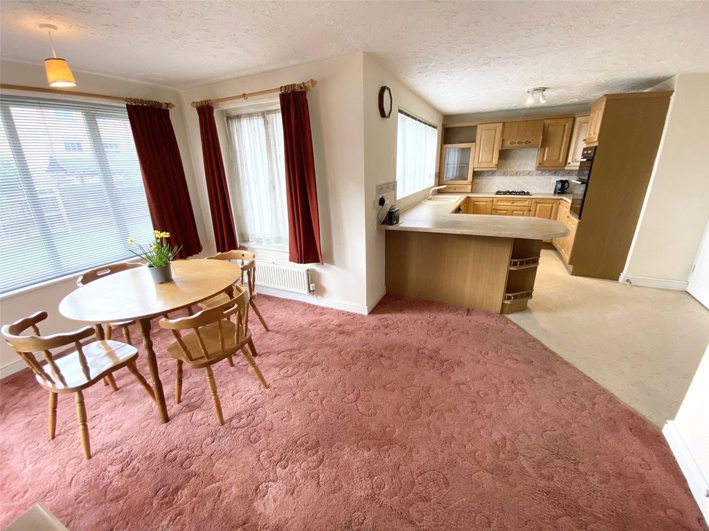 Property photo 2 of 30 Picture No. 20