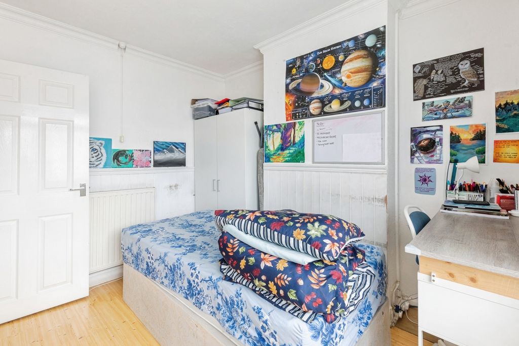 Property photo 2 of 20 Pbox-Img.Jpg