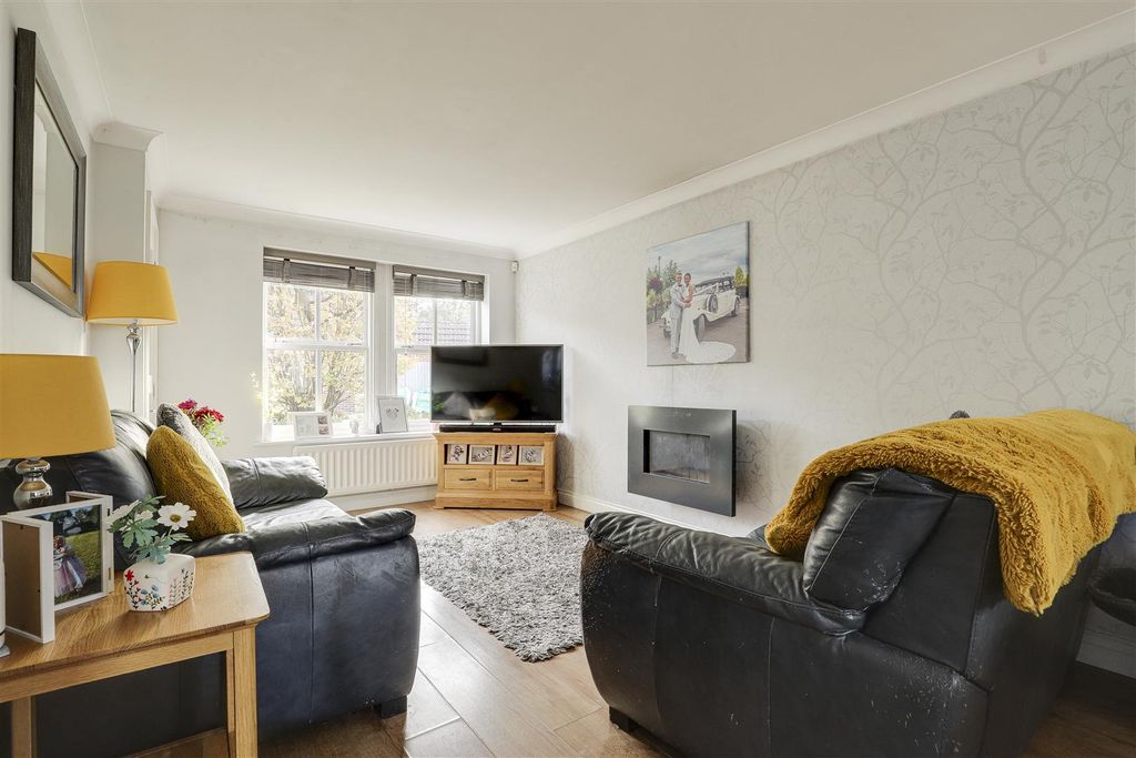 Property photo 3 of 25 09.Jpg