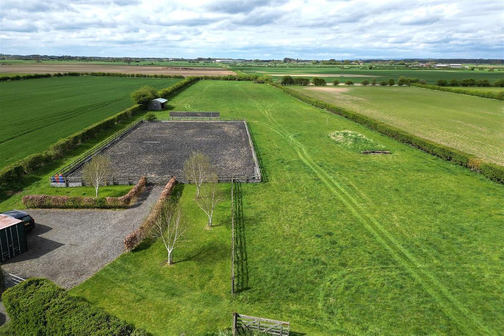 Property photo 2 of 38 Dji_0820.Jpg