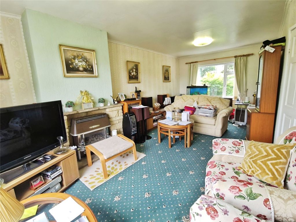 Property photo 2 of 8 Picture No. 05