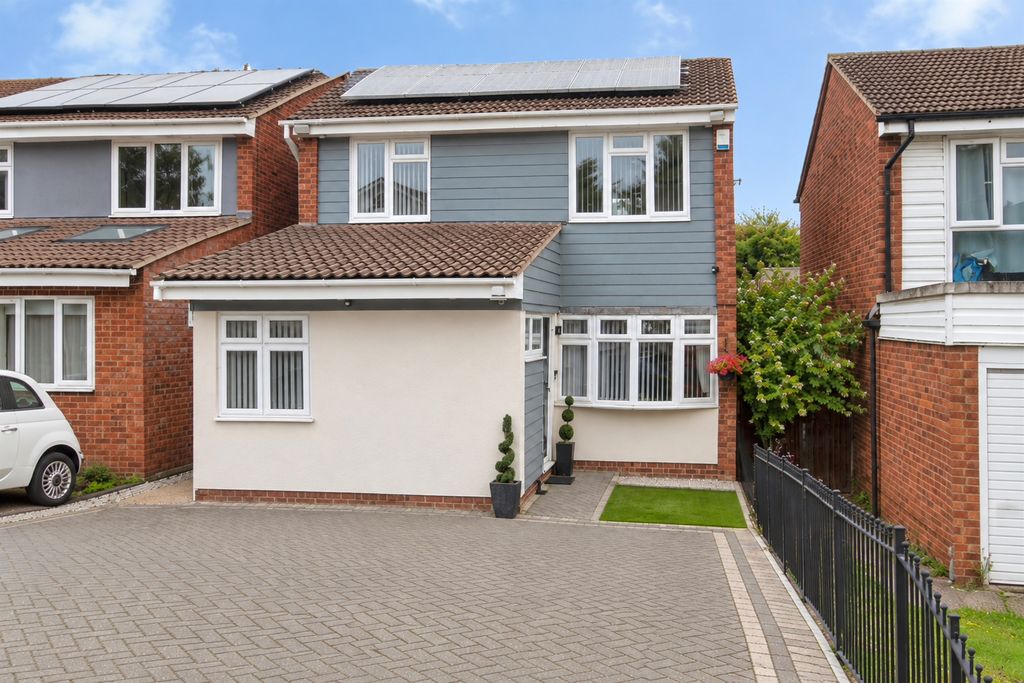 Property photo 1 of 19