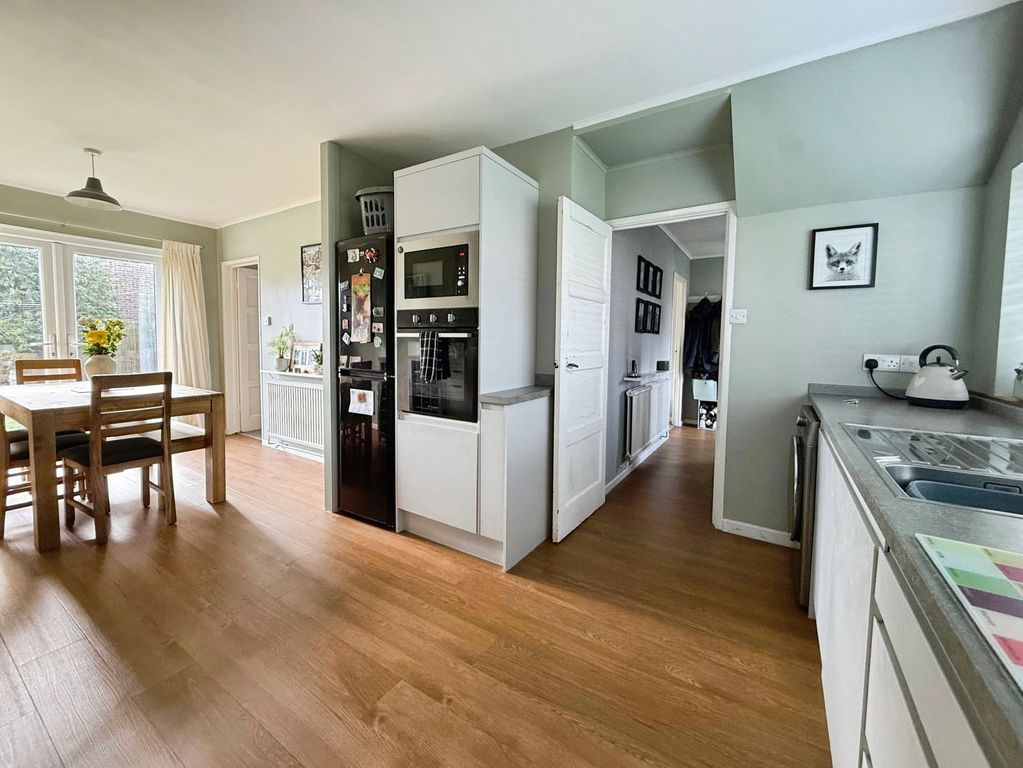 Property photo 2 of 14 Kitchen/Diner