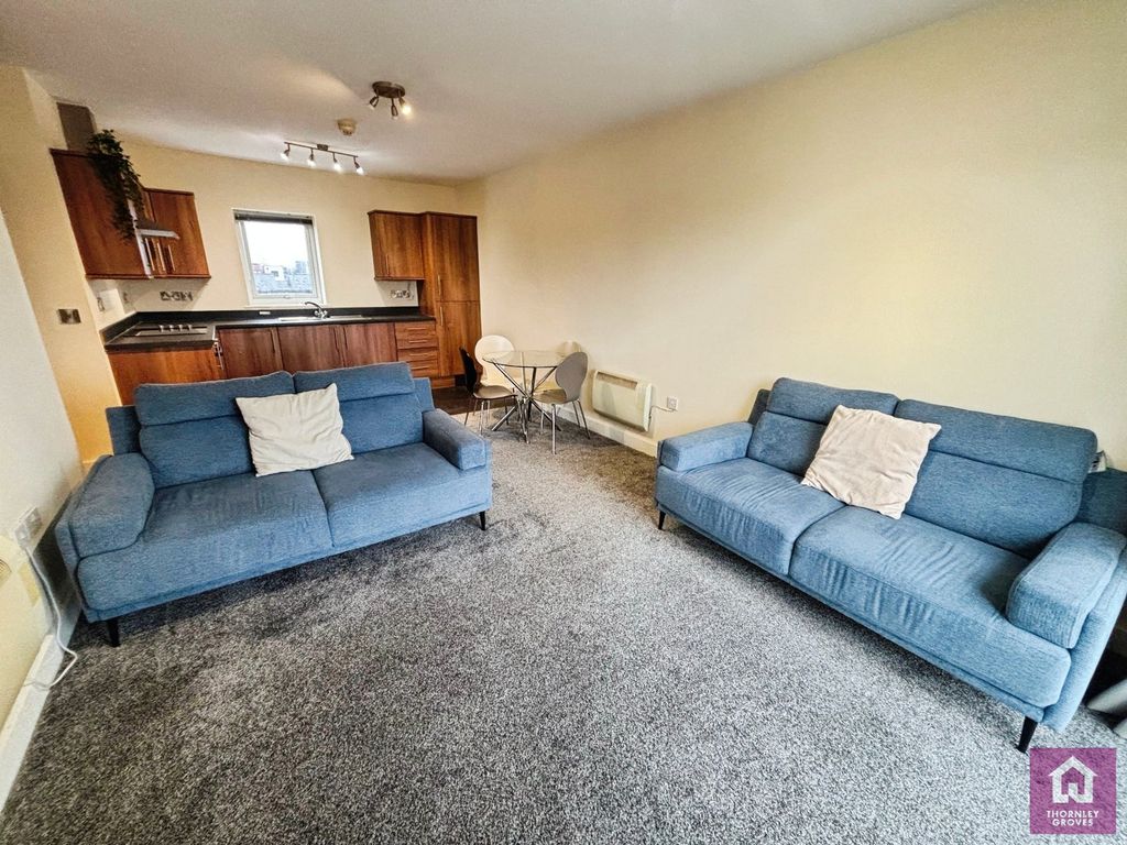 Property photo 3 of 19 Picture No. 29