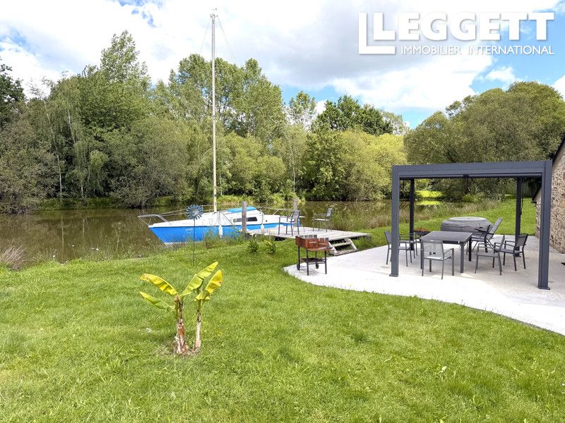 Property photo 2 of 10
