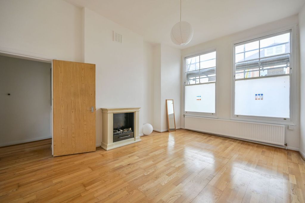 Property photo 2 of 4