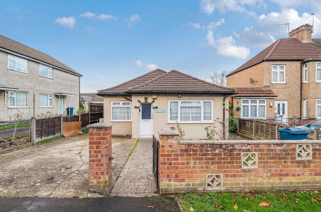 Property photo 1 of 11 Davidson Frost-Wellings, Dfw, College Road, Harrow