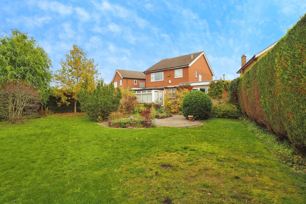 Property photo 2 of 17 Rear Aspect