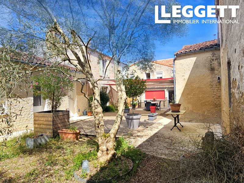 Property photo 2 of 10